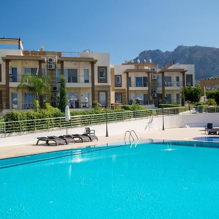 Spacious Two-Bedroom Apartment In Amazing Residence Escape Homes Кирения Экстерьер фото