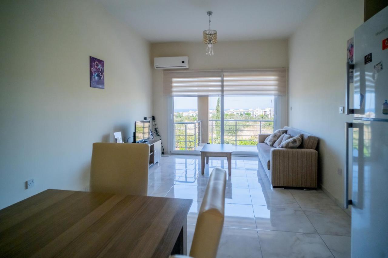 Spacious Two-Bedroom Apartment In Amazing Residence Escape Homes Кирения Экстерьер фото
