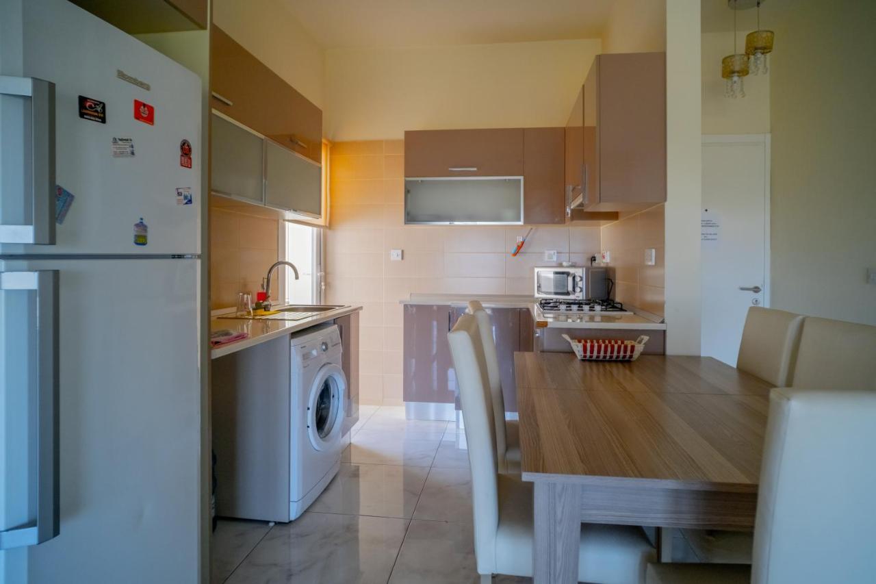 Spacious Two-Bedroom Apartment In Amazing Residence Escape Homes Кирения Экстерьер фото