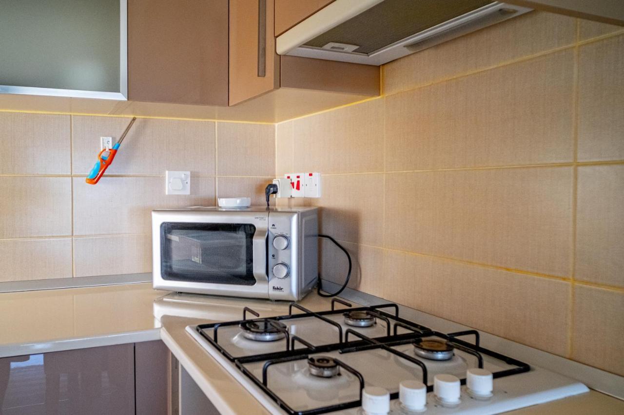 Spacious Two-Bedroom Apartment In Amazing Residence Escape Homes Кирения Экстерьер фото
