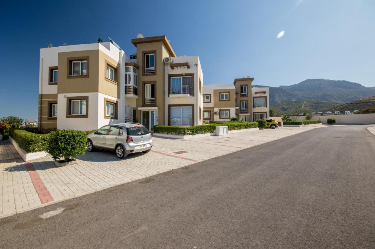 Spacious Two-Bedroom Apartment In Amazing Residence Escape Homes Кирения Экстерьер фото